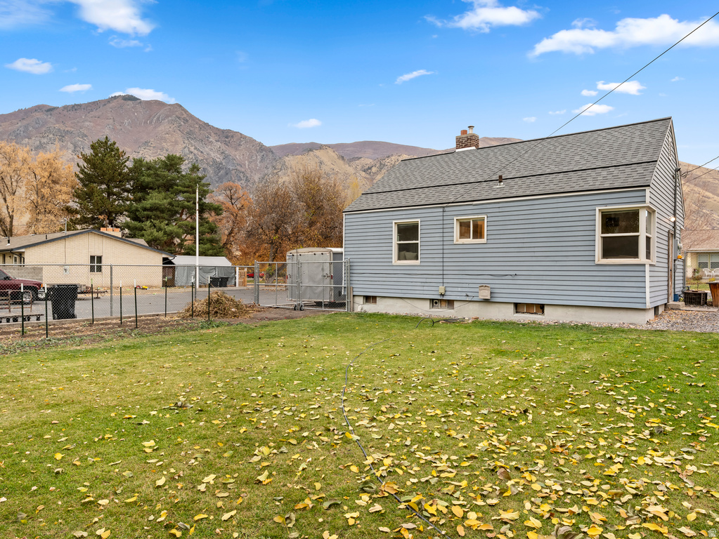 147 N 100 E Springville, UT 84663
