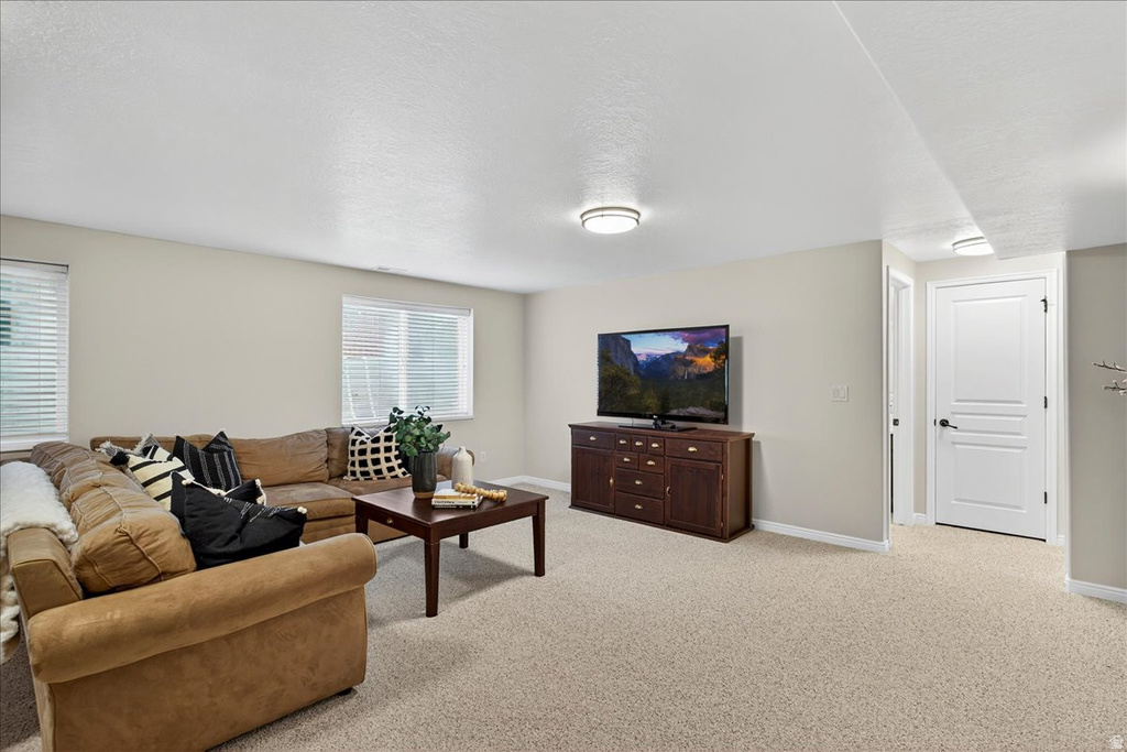 1228 E BELLA VISTA DR Fruit Heights, UT 84037