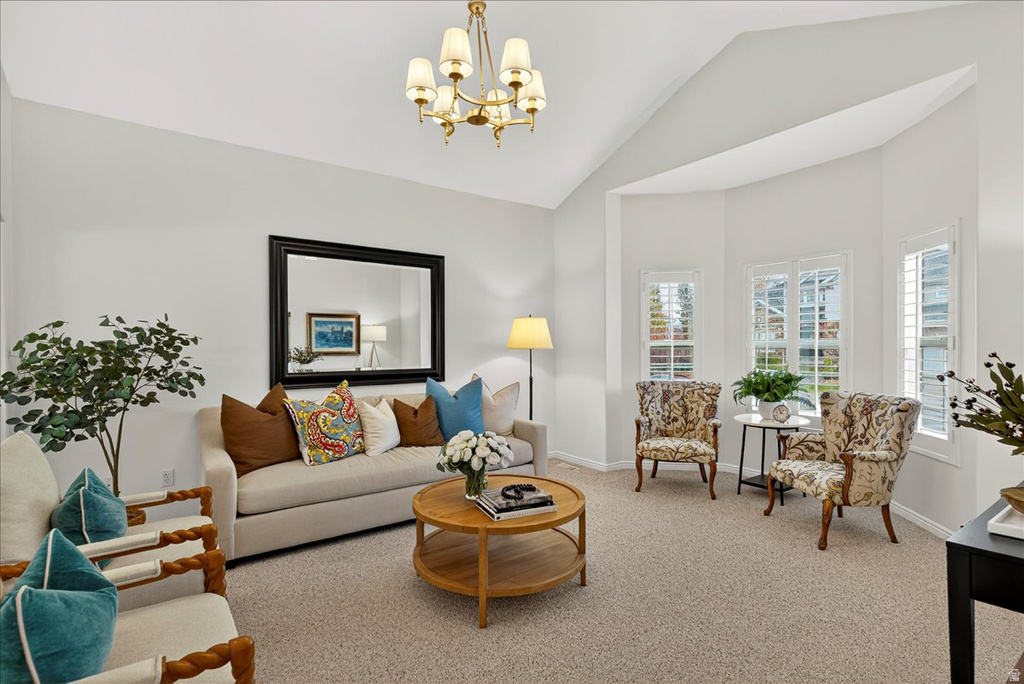 1228 E BELLA VISTA DR Fruit Heights, UT 84037