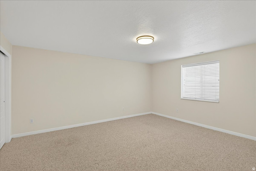 1228 E BELLA VISTA DR Fruit Heights, UT 84037