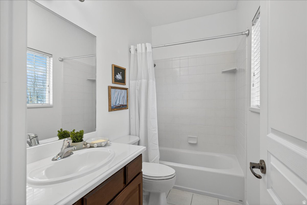 1228 E BELLA VISTA DR Fruit Heights, UT 84037