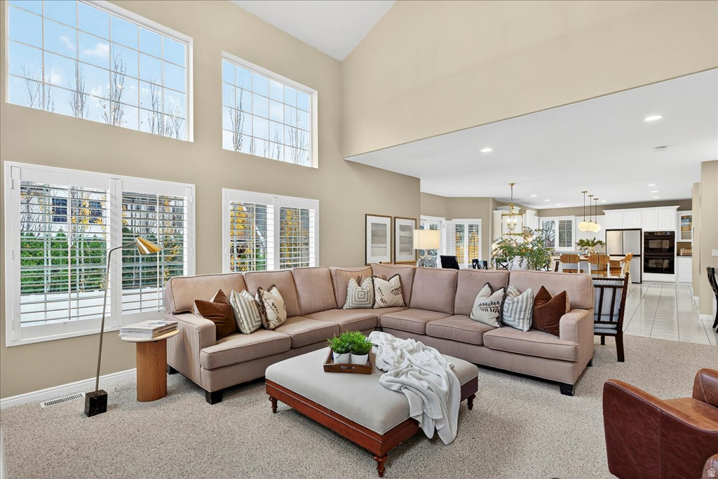 1228 E BELLA VISTA DR Fruit Heights, UT 84037