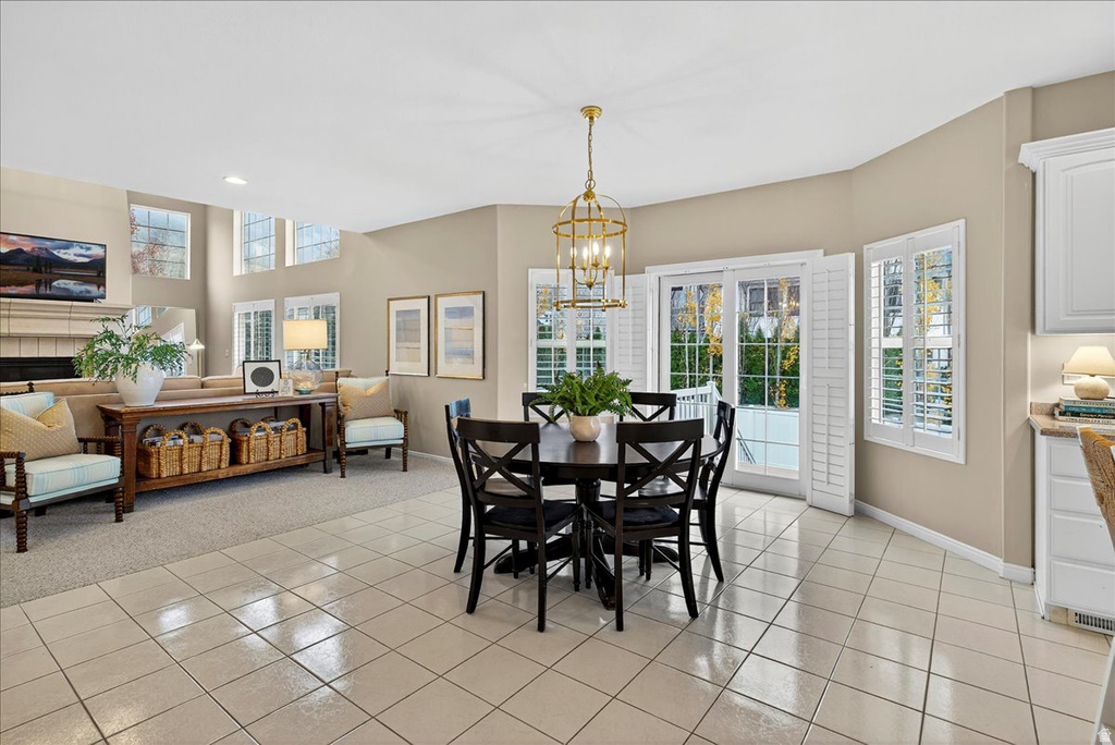 1228 E BELLA VISTA DR Fruit Heights, UT 84037