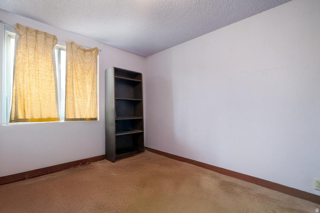 495 E 400 S Roosevelt, UT 84066