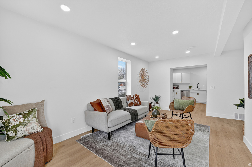 185 E CENTER ST Nephi, UT 84648