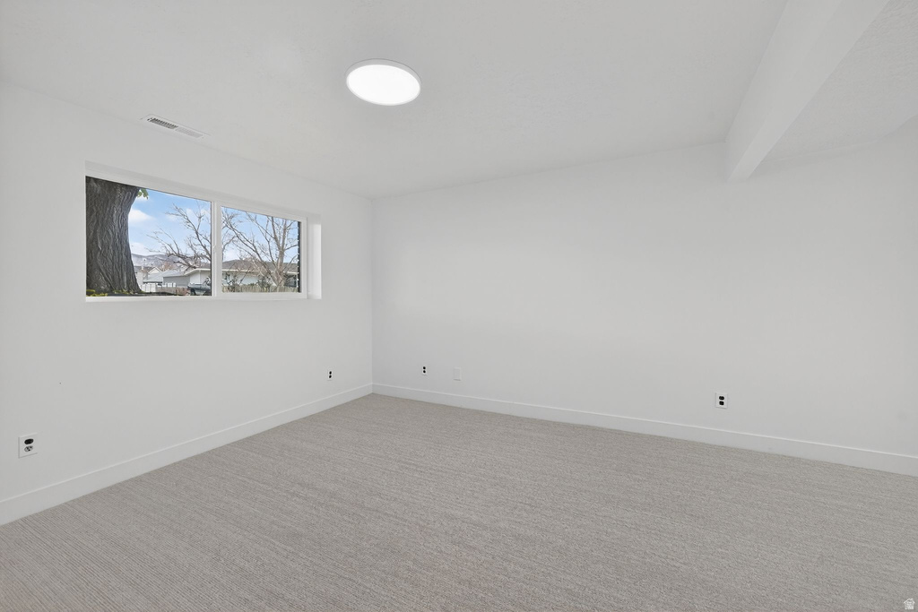 42 N BLAINE AVE Grantsville, UT 84029