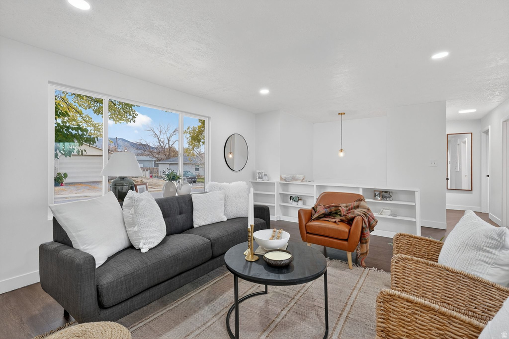 42 N BLAINE AVE Grantsville, UT 84029