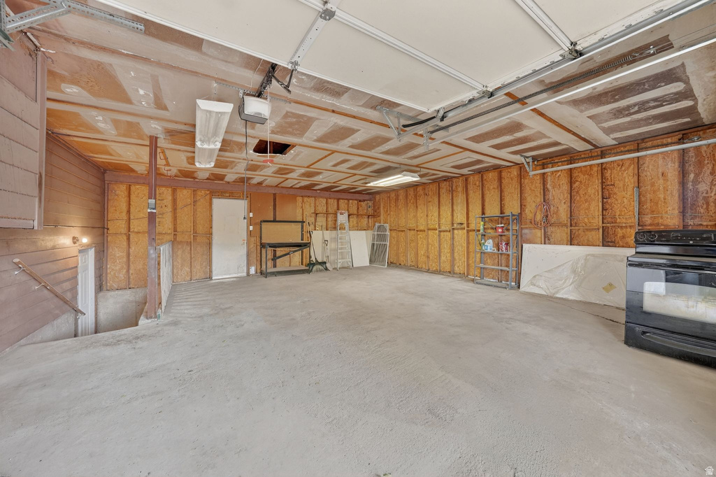 42 N BLAINE AVE Grantsville, UT 84029