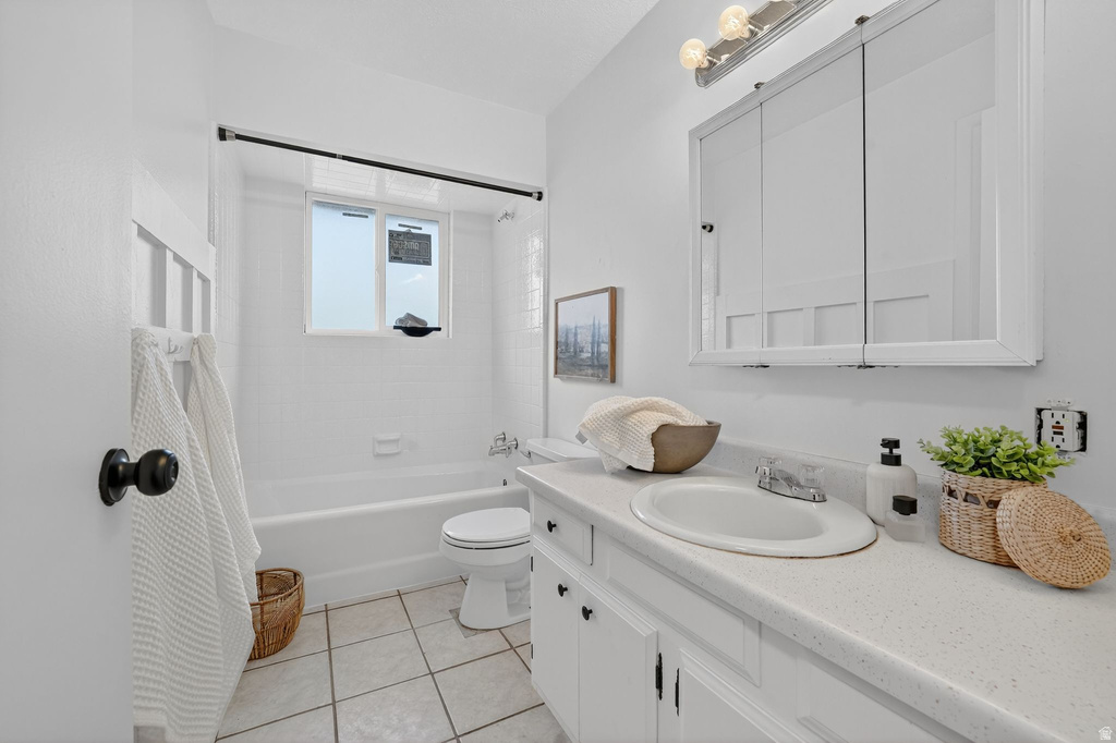 42 N BLAINE AVE Grantsville, UT 84029