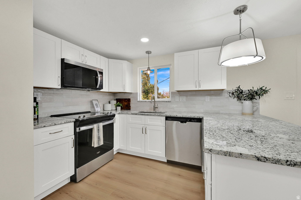 4220 S 2075 W Roy, UT 84067