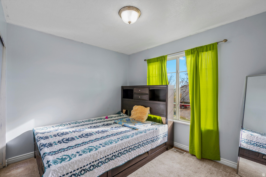 4024 W 4650 S Roy, UT 84067