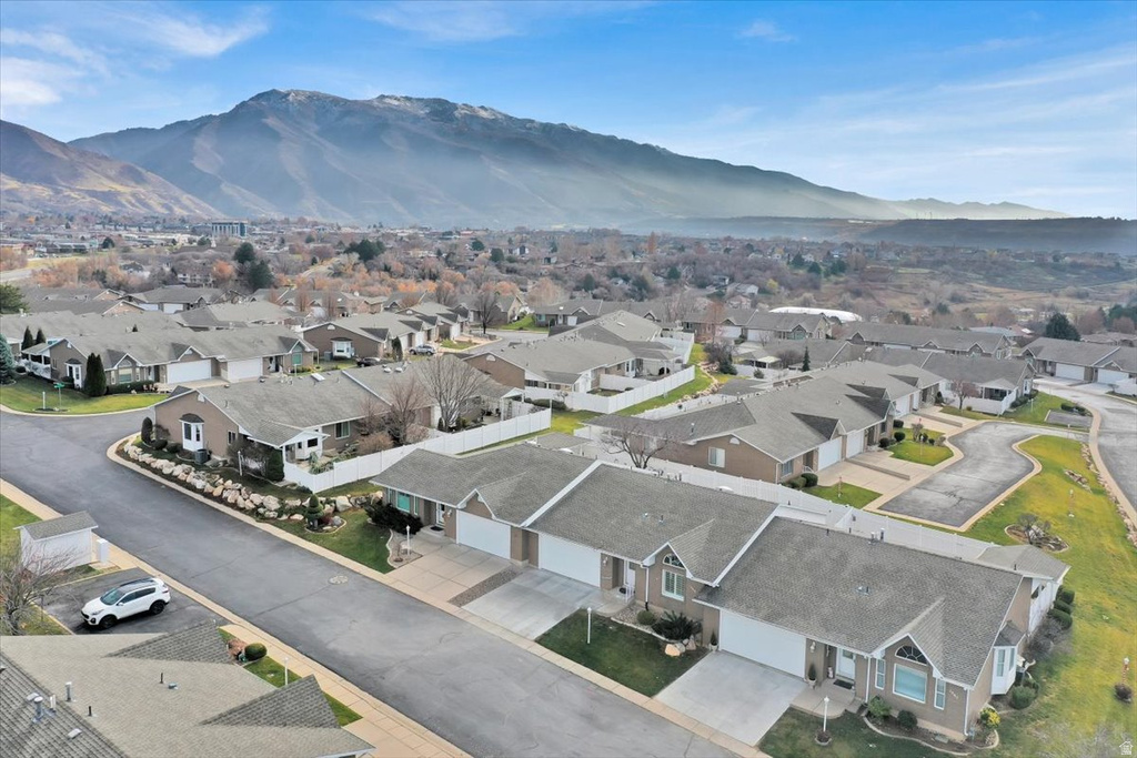 1069 E 5600 S South Ogden, UT 84405