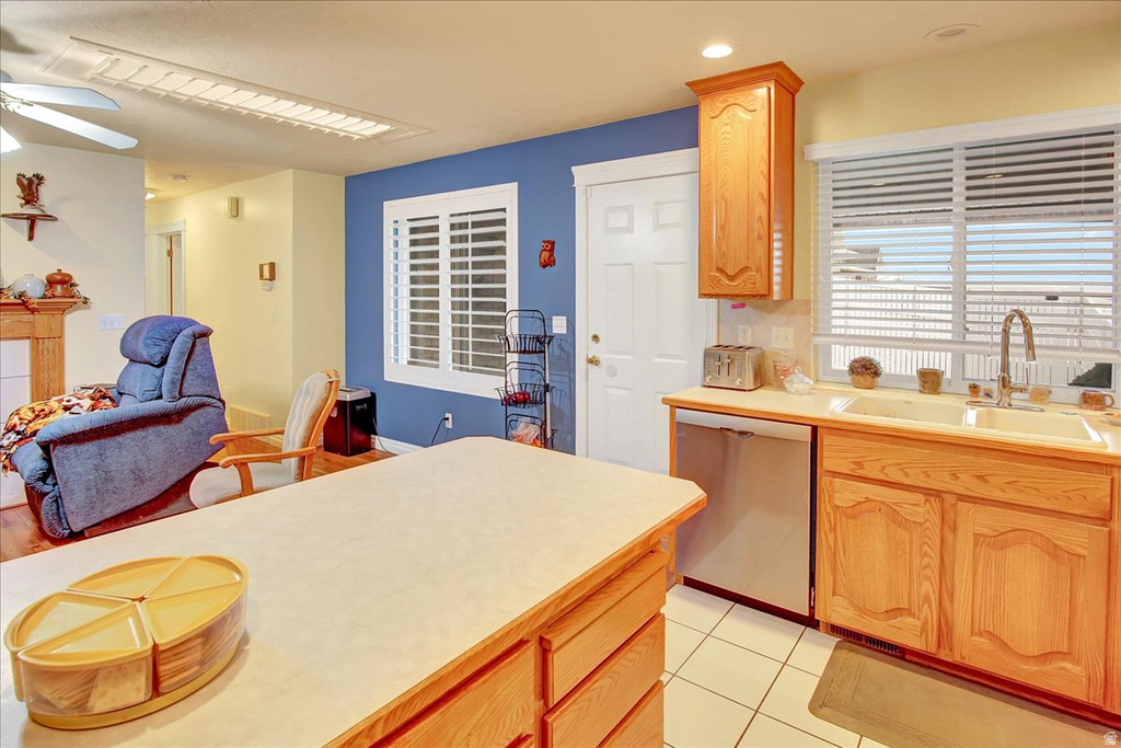 1069 E 5600 S South Ogden, UT 84405