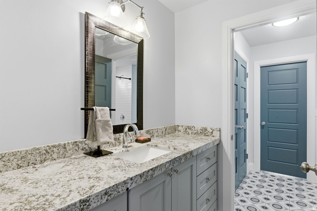 19 E ELK CT Alpine, UT 84004