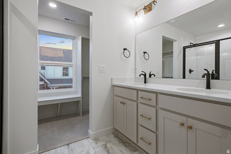 11369 S WATERCOURSE RD #383 South Jordan, UT 84009