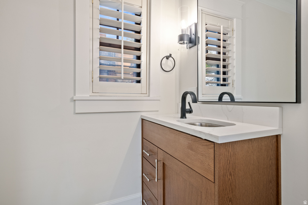 1305 E LAIRD AVE Salt Lake City, UT 84105