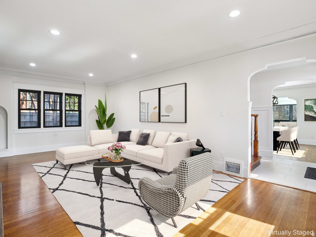 1305 E LAIRD AVE Salt Lake City, UT 84105