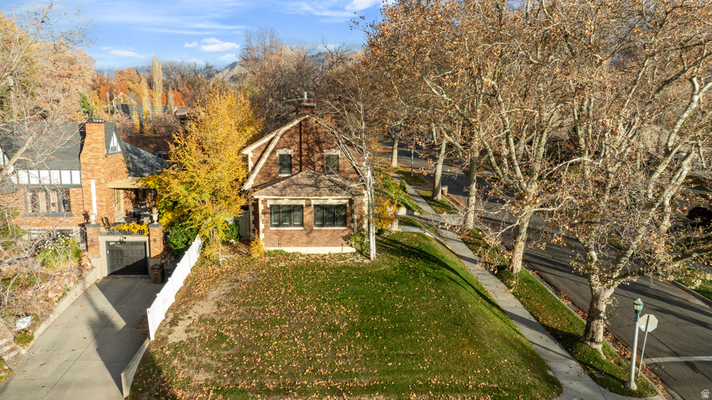 1305 E LAIRD AVE Salt Lake City, UT 84105