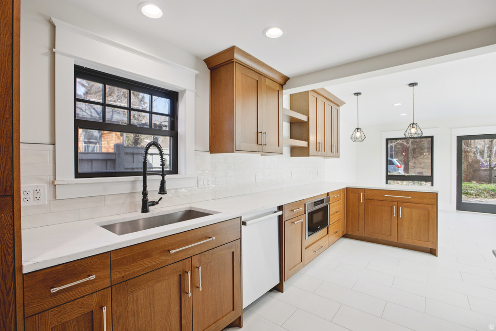 1305 E LAIRD AVE Salt Lake City, UT 84105