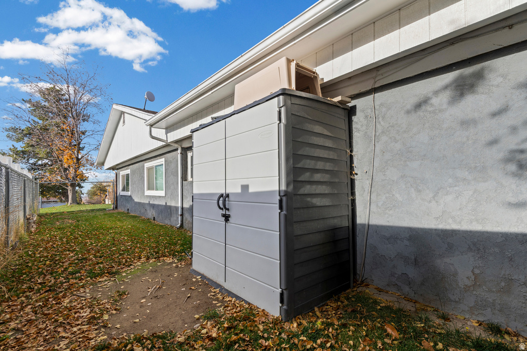 2913 S DAVIS BLVD Bountiful, UT 84010