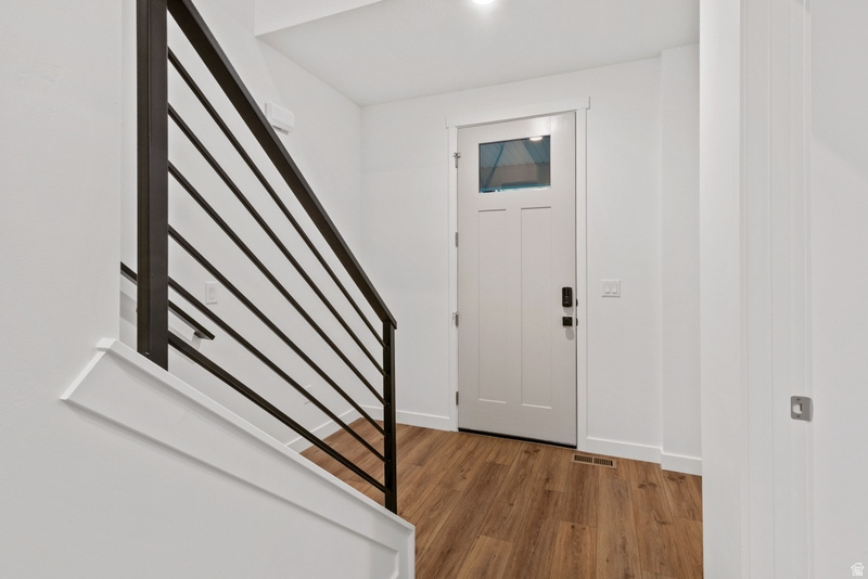 11367 S OFFSHORE WAY #382 South Jordan, UT 84009