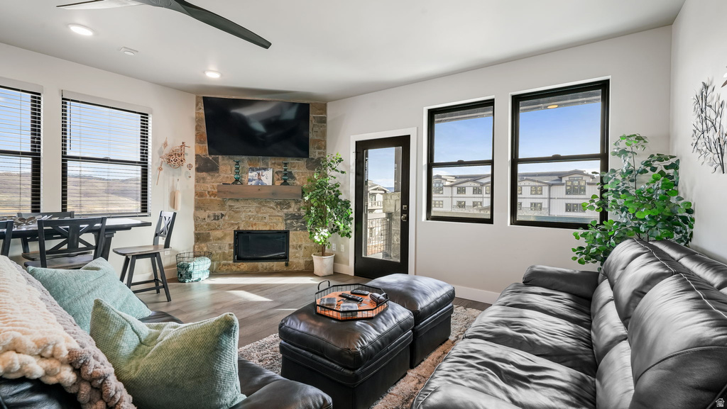 1145 W Helling Cir #203