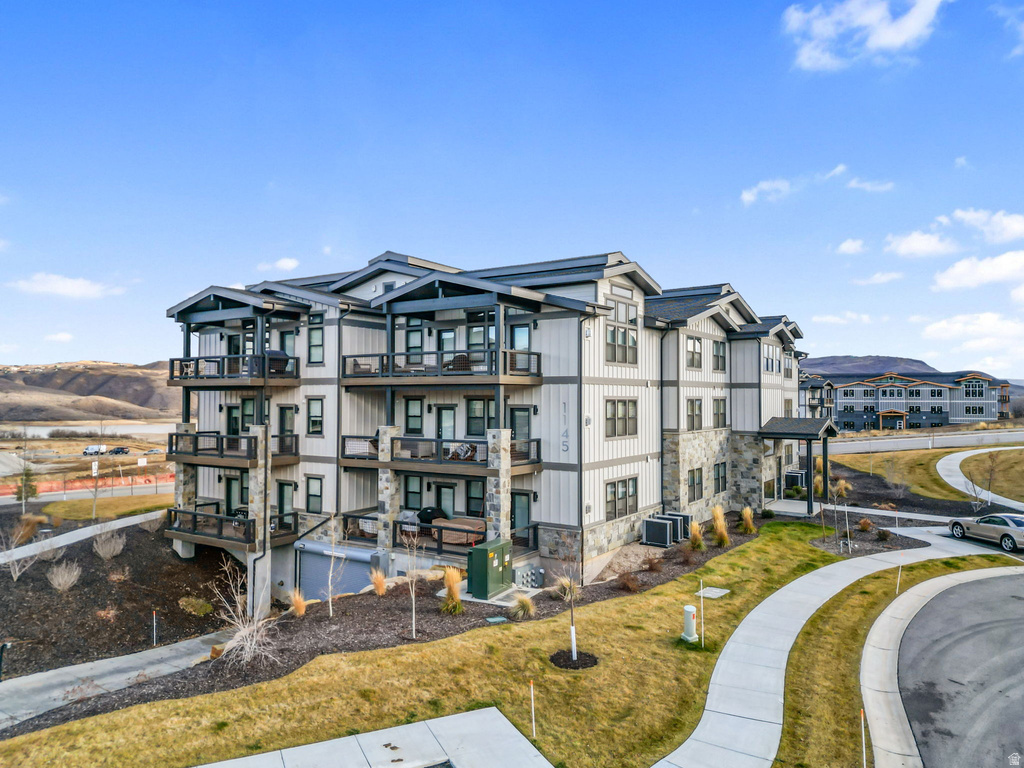 1145 W HELLING CIR #203 Heber City, UT 84032