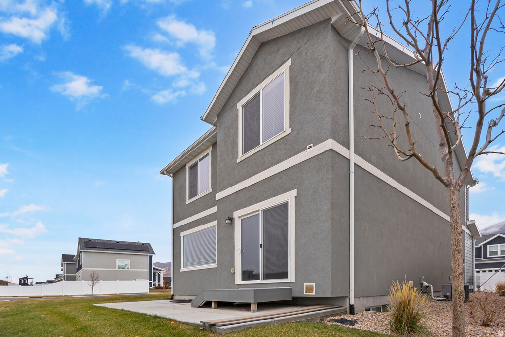 1308 S RAINTREE LN Santaquin, UT 84655