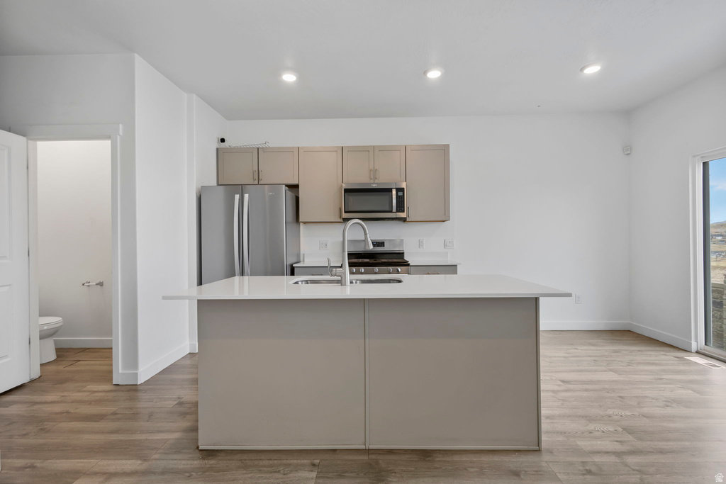 1308 S RAINTREE LN Santaquin, UT 84655