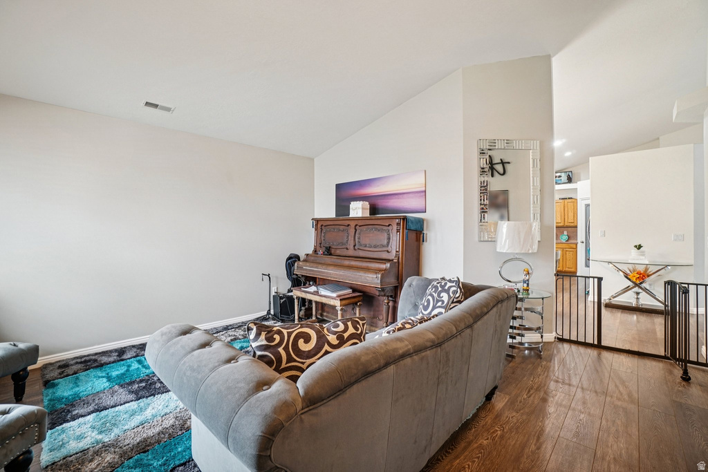 927 W 1730 N Clinton, UT 84015