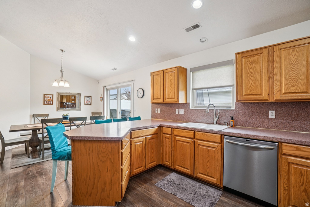 927 W 1730 N Clinton, UT 84015