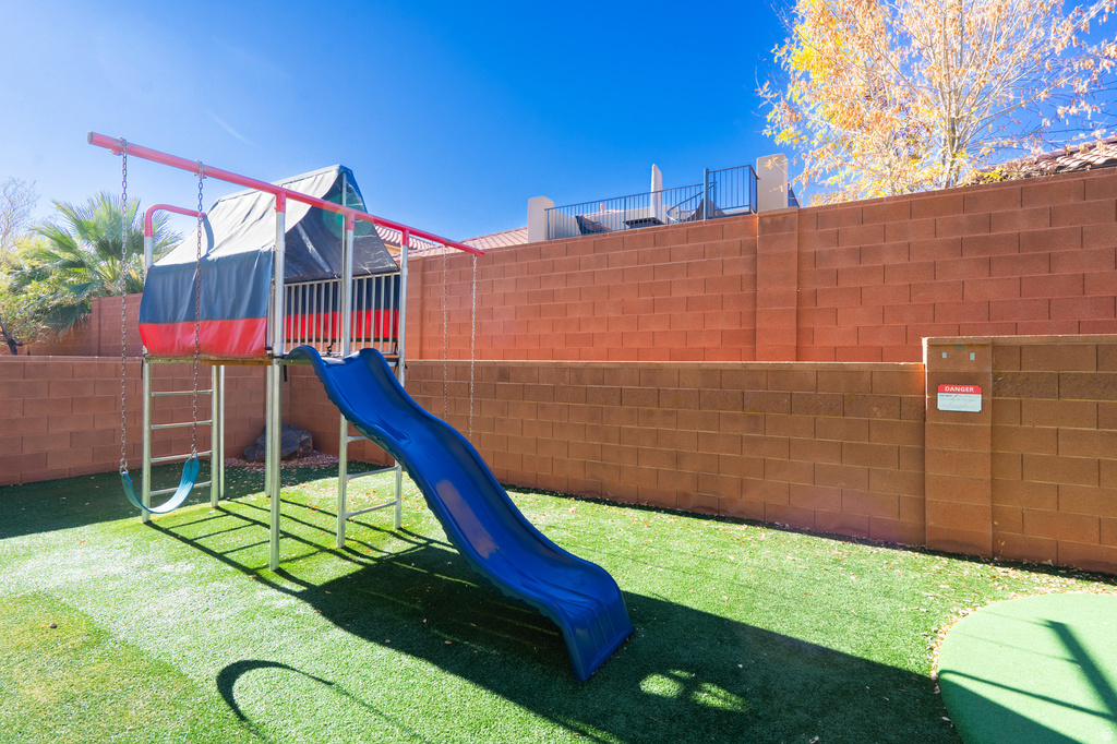 3800 PARADISE VILLAGE DR #51 Santa Clara, UT 84765