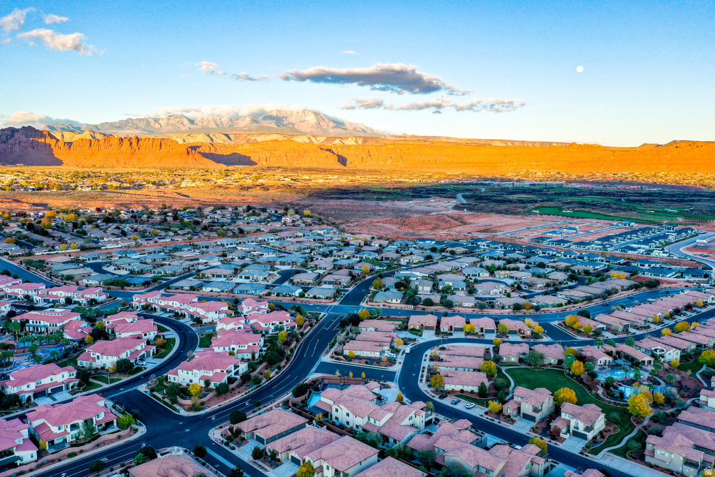 3800 PARADISE VILLAGE DR #51 Santa Clara, UT 84765