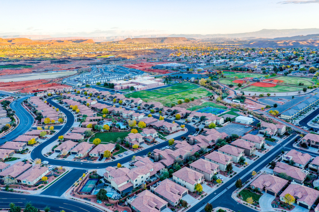 3800 PARADISE VILLAGE DR #51 Santa Clara, UT 84765