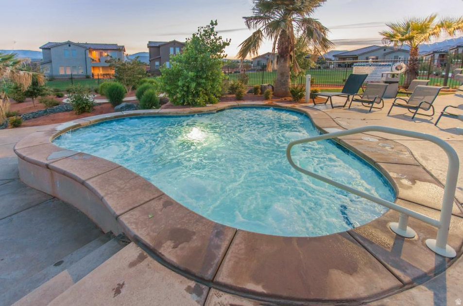 3800 PARADISE VILLAGE DR #51 Santa Clara, UT 84765