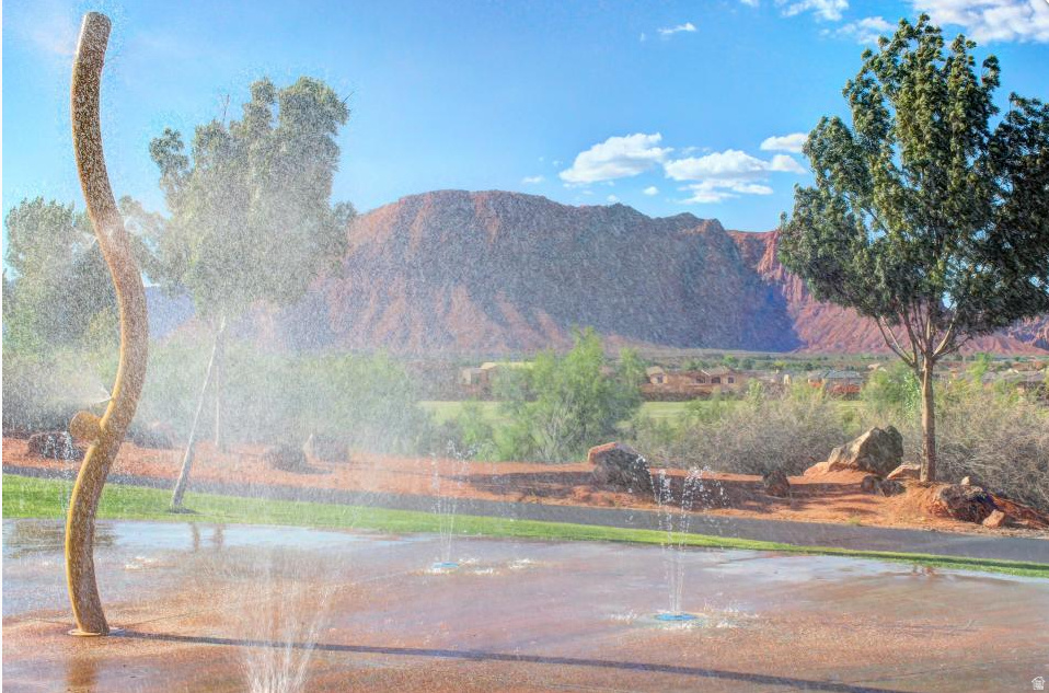 3800 PARADISE VILLAGE DR #51 Santa Clara, UT 84765