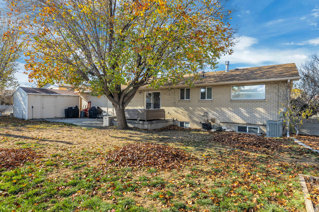 8331 S MONROE ST Midvale, UT 84047