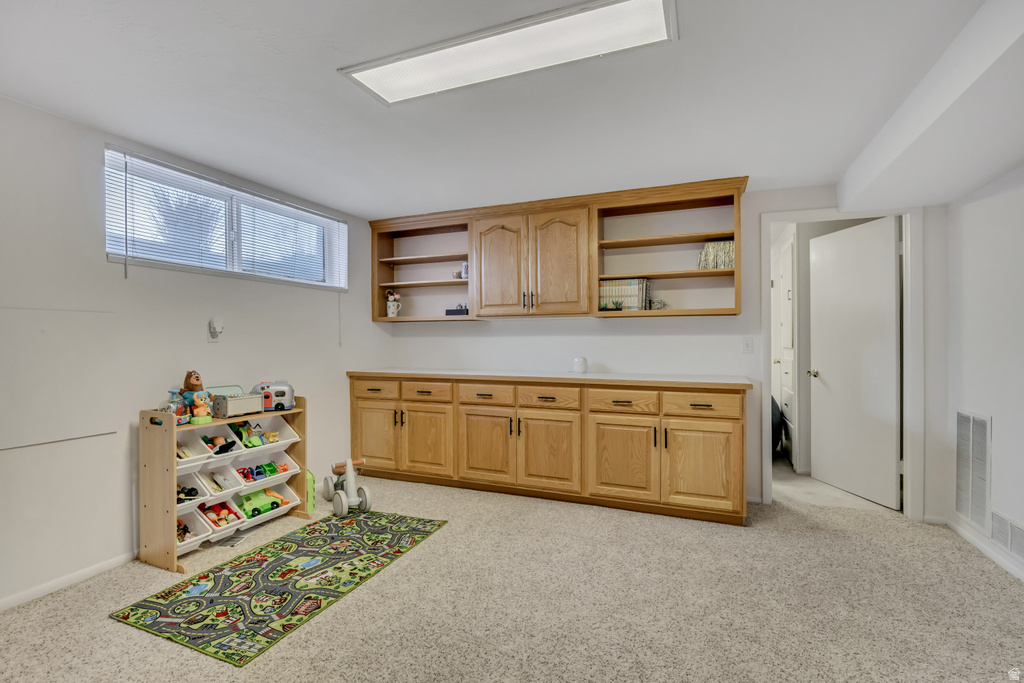 8331 S MONROE ST Midvale, UT 84047