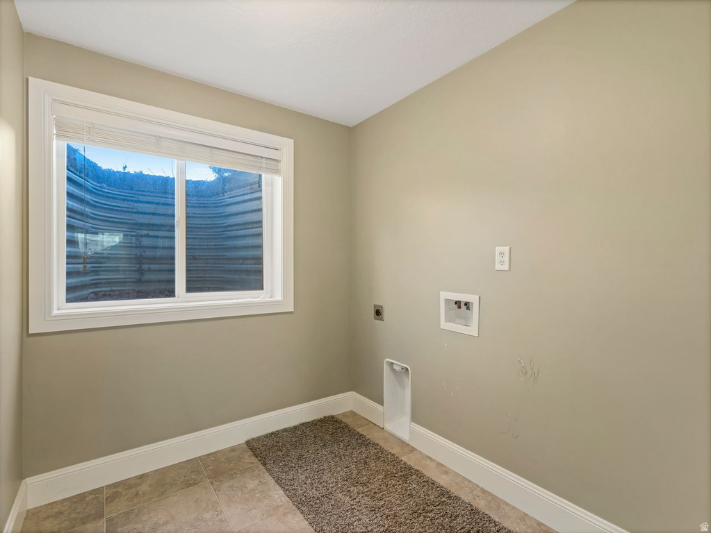 1015 W 350 S Layton, UT 84041