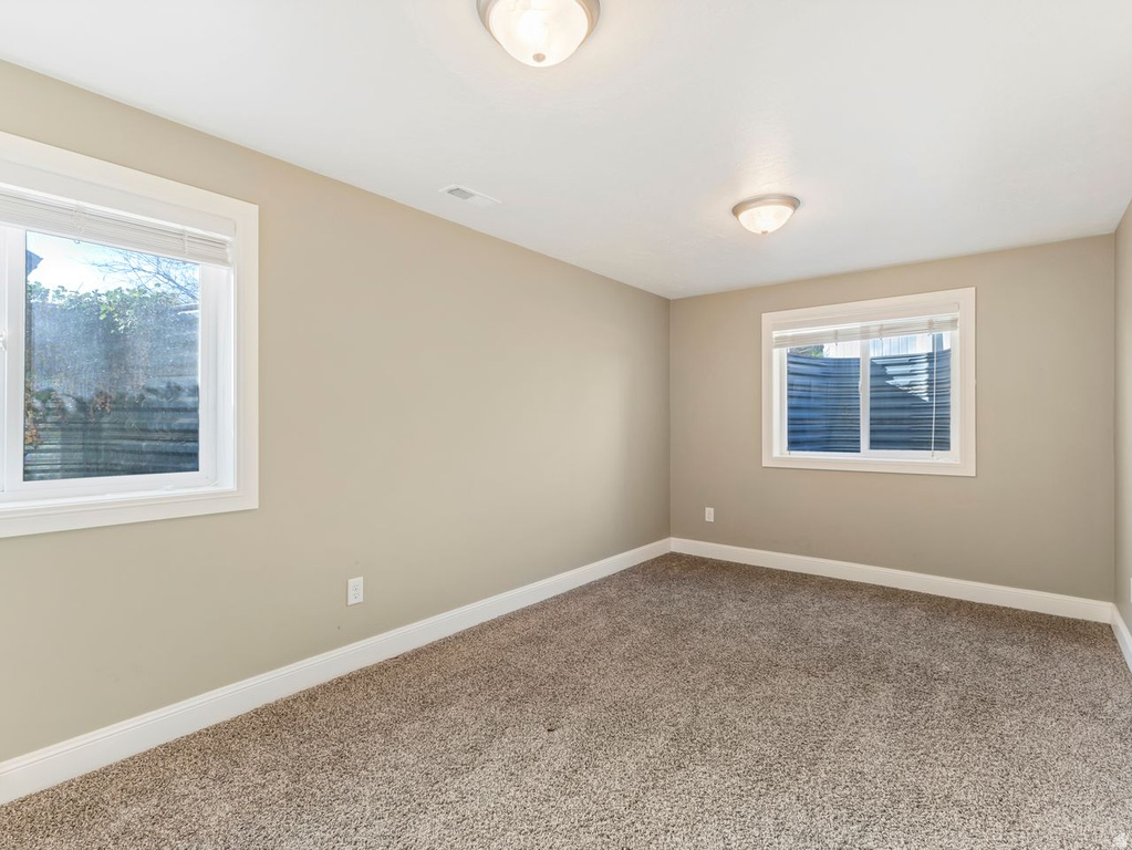 1015 W 350 S Layton, UT 84041