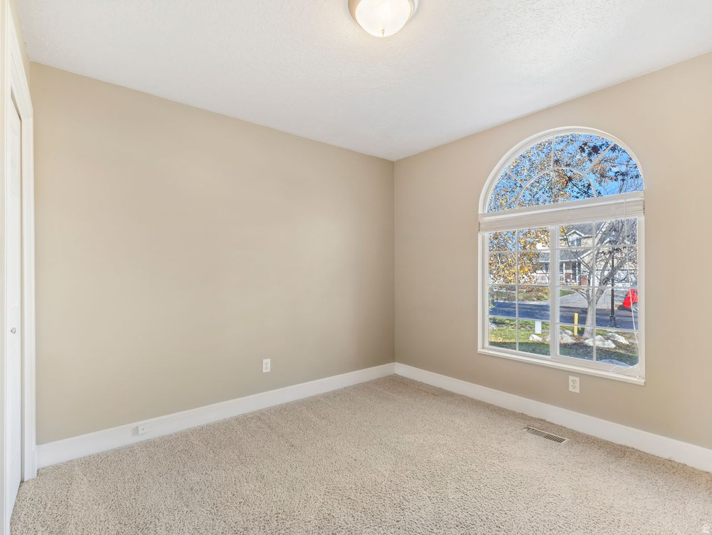 1015 W 350 S Layton, UT 84041