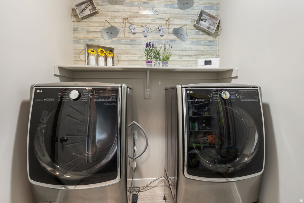 673 W DEEPDALE CT Stansbury Park, UT 84074