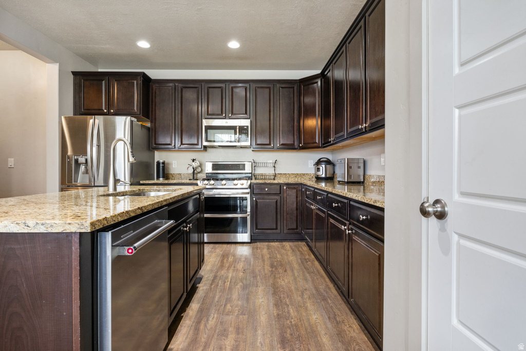 673 W DEEPDALE CT Stansbury Park, UT 84074