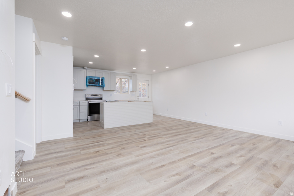 243 W 310 N Orem, UT 84057