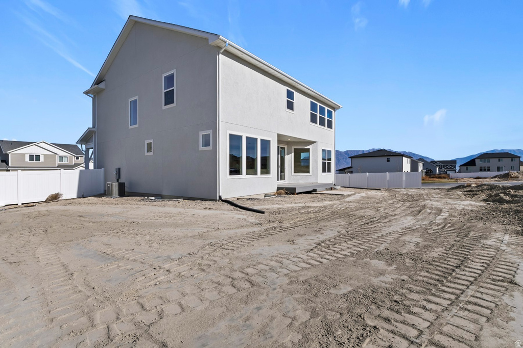 1117 W MAHOGANY ST Saratoga Springs, UT 84045