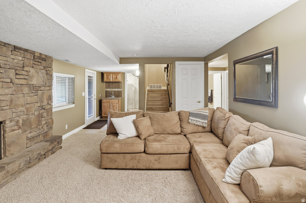 4983 QUAIL LN Ogden, UT 84403