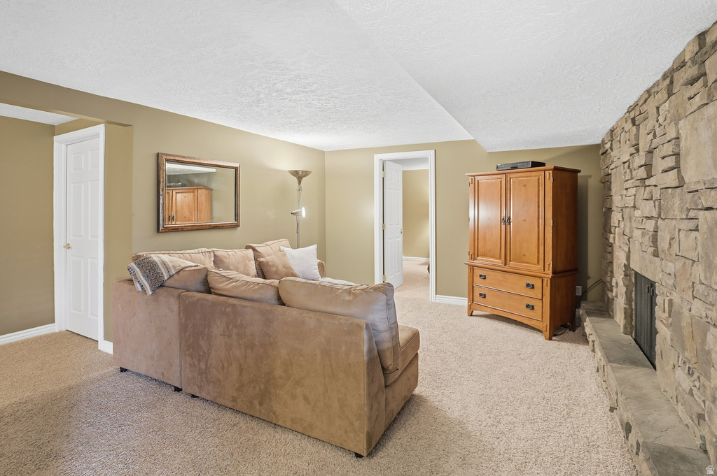 4983 QUAIL LN Ogden, UT 84403
