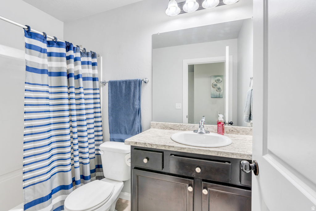 7845 N SANTA CLARA DR Eagle Mountain, UT 84005