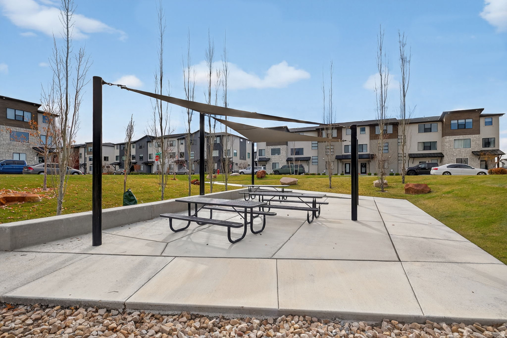 418 S WOOD STREAM RD American Fork, UT 84003