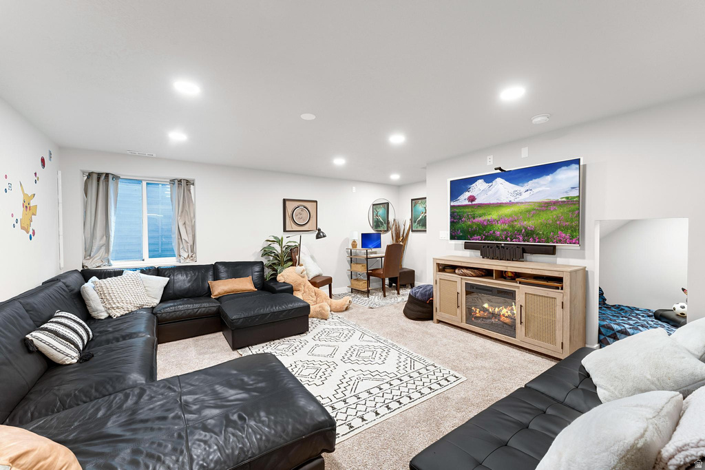 252 E KIRSTEN LN North Salt Lake, UT 84054